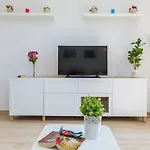 Porta Apartment And Rooms By Irundo