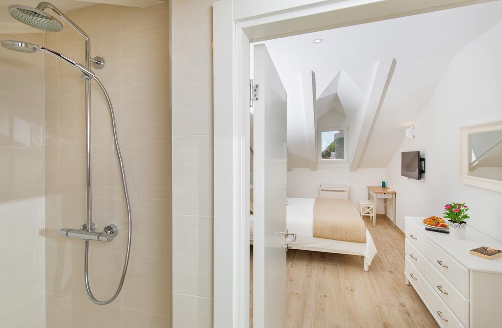 Porta And By Irundo Appartement