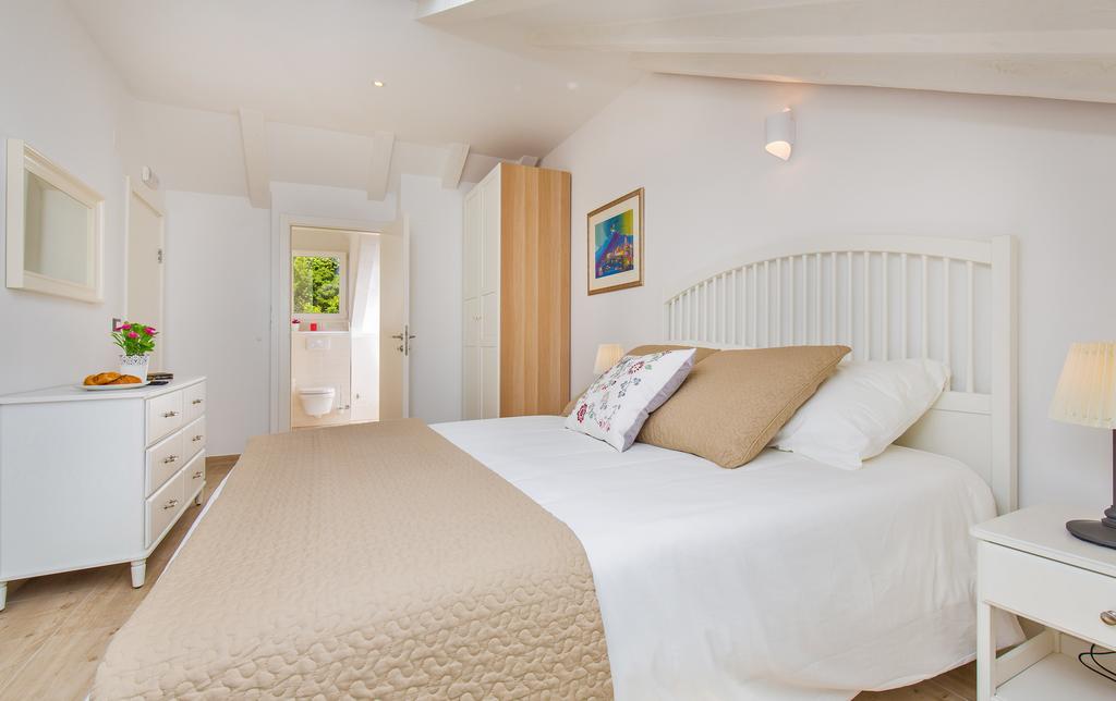 Porta And By Irundo Appartement